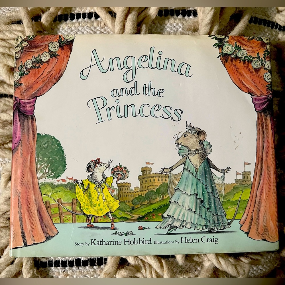 🐭 Angelina and the Princess 👑 Classic Hardcover Storybook (OG Dustcover) 🤓